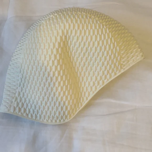 Rubber Swim Bathing Cap with pink flowers - Picture 4 of 4